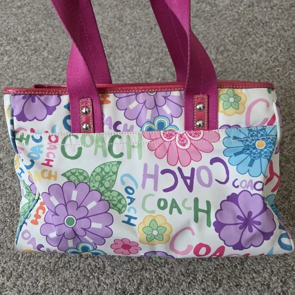 NEW Coach Daisy Multicolor Floral Shoulder Bag and Wallet Set